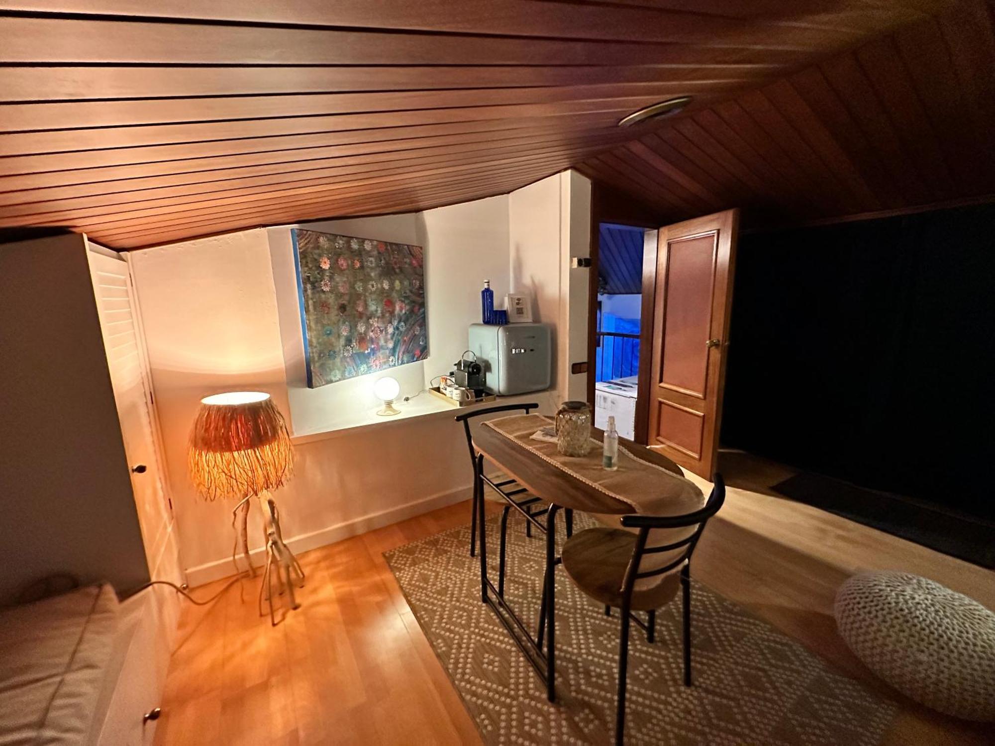 Solo Atico Guest Suites Ля Эскала Экстерьер фото